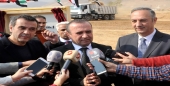 باستطاعة 26ر1 ميغا واط وبتكلفة تبلغ نحو مليار ليرة...المهندس خميس افتتح مشروع محطة توليد الكسوة الكهرضــوئية.. ووضع حجر الأساس للمنطقة السكنية في عدرا الصناعية.. .ولمشروع مدينة معارض بيع السيارات في منطقة الدوير